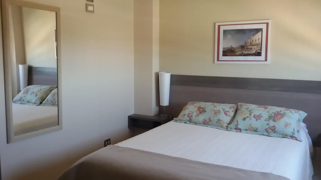 Hotel Aranjuez Chillán Værelse billede